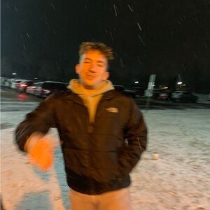 Meet your Posher, Benjamin